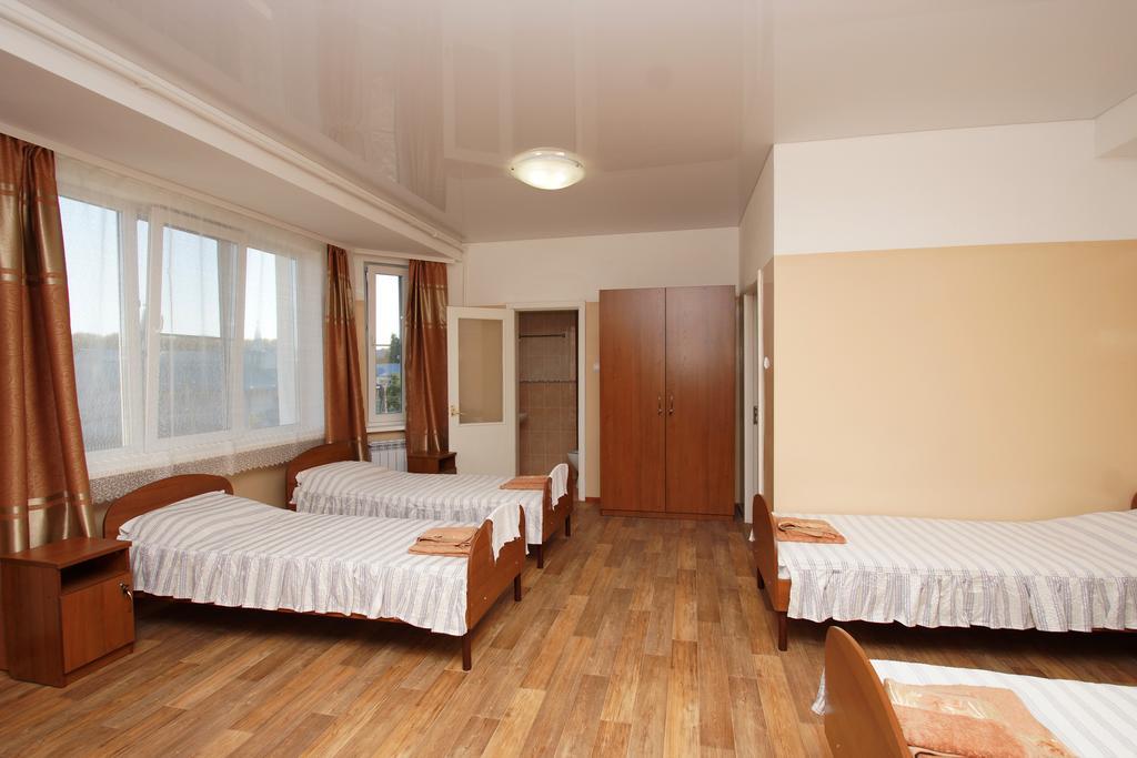 Гостевые Комнаты На Костромской Khabarovsk Room photo